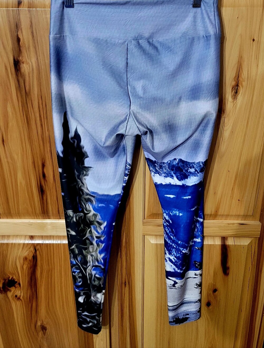 Mellivora Mountain Print Leggings Sz Med  Made In Colorado - Picture 2 of 3